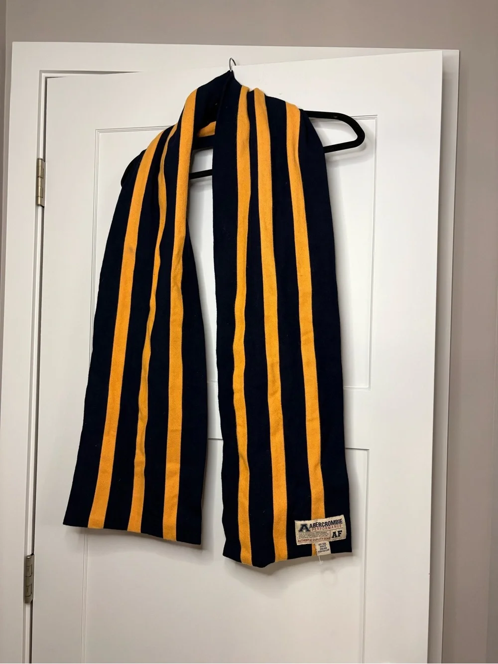 Abercrombie & Fitch Vintage Wool Heritage Collection Scarf 3 Available NWT/NWOT